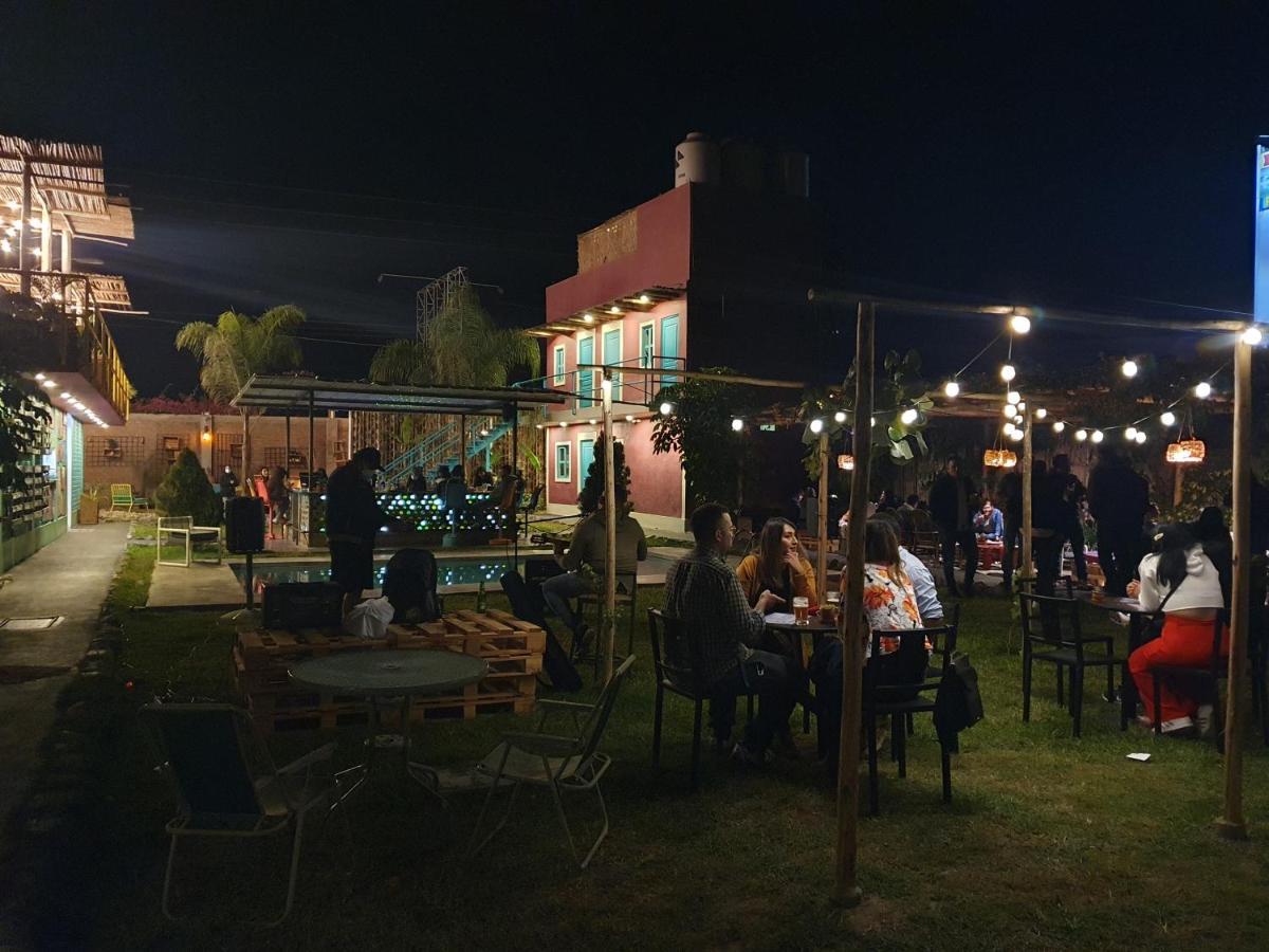 The Upcycled Hostel Huacachina Ика Экстерьер фото