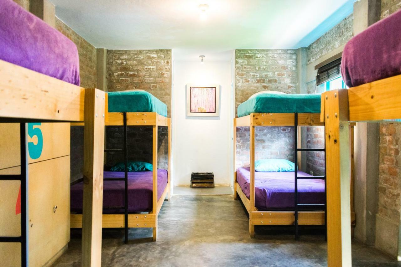 The Upcycled Hostel Huacachina Ика Экстерьер фото