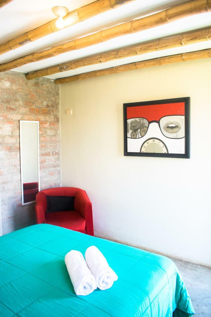 The Upcycled Hostel Huacachina Ика Экстерьер фото